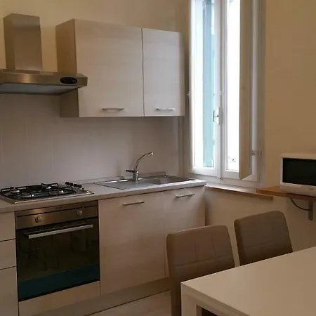 La Corte Di Marino * Pise